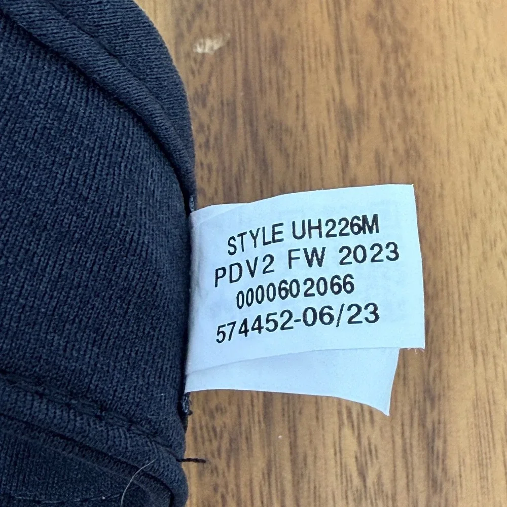 Under Armour excellent pre